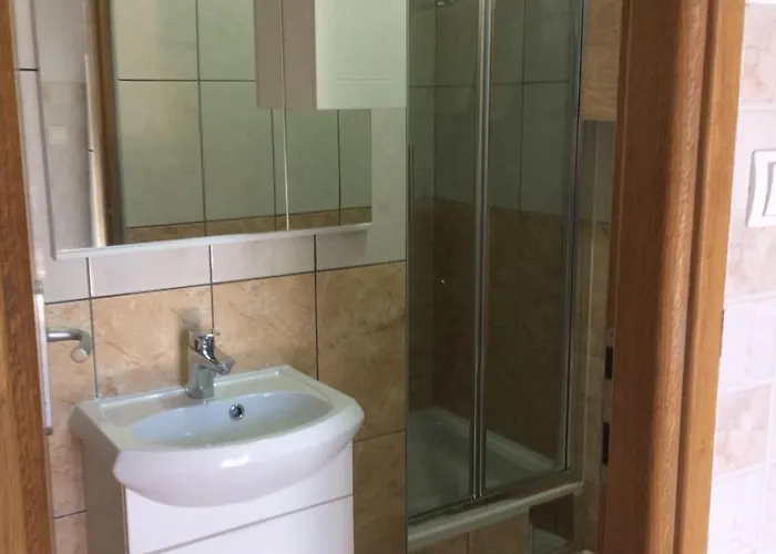 Nadalina Appartamento Starigrad Paklenica
